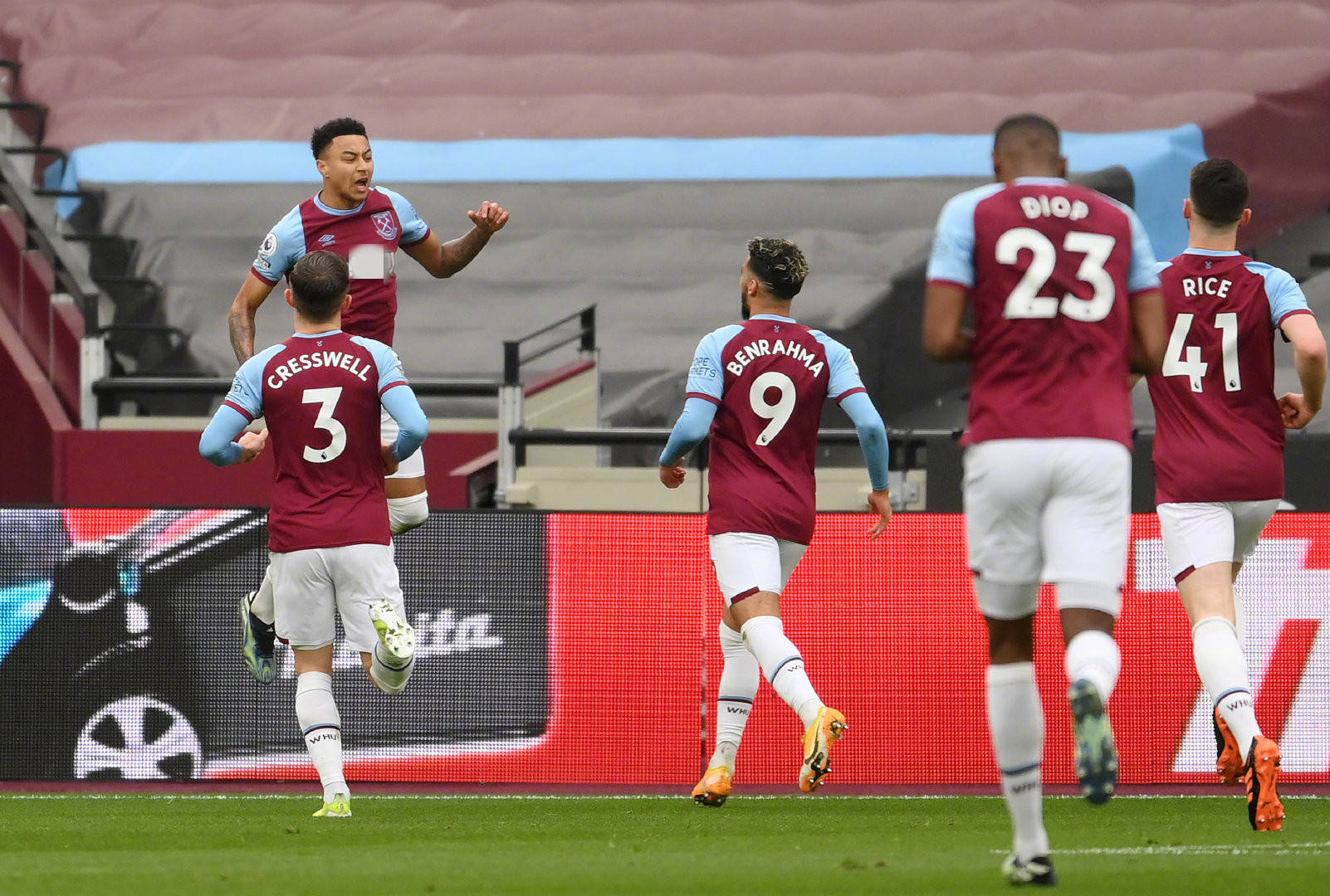 同时也展现 同时也展现