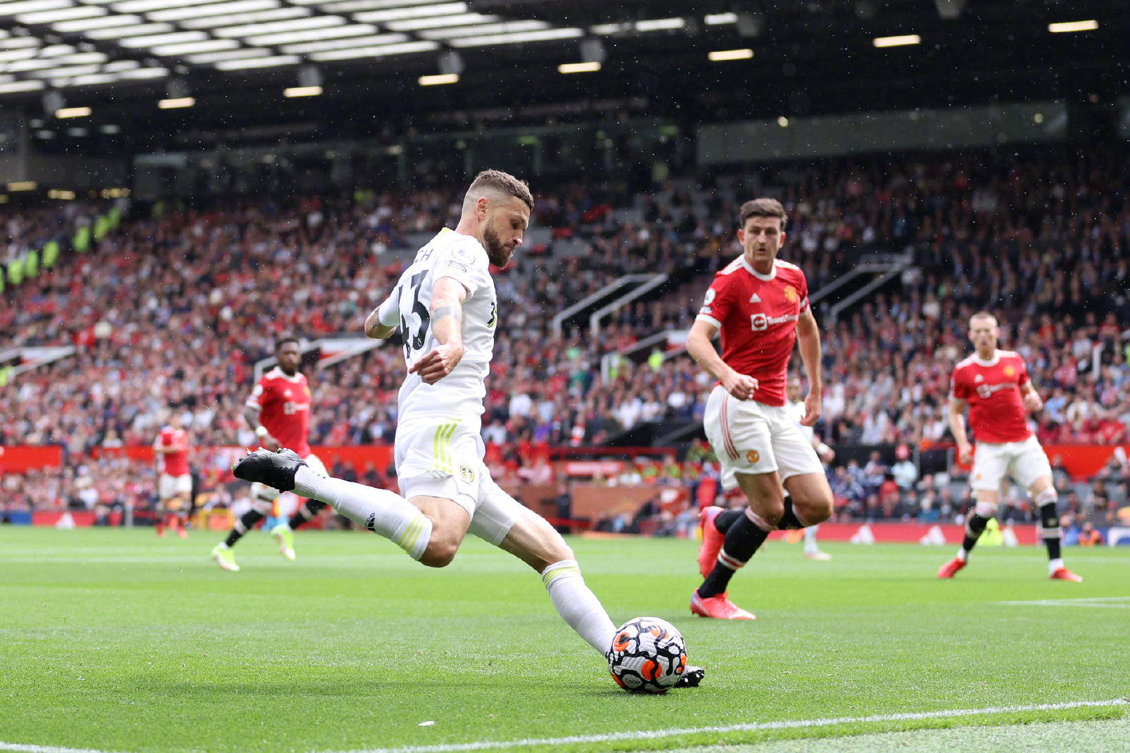 眼部逐渐恢 眼部逐渐恢